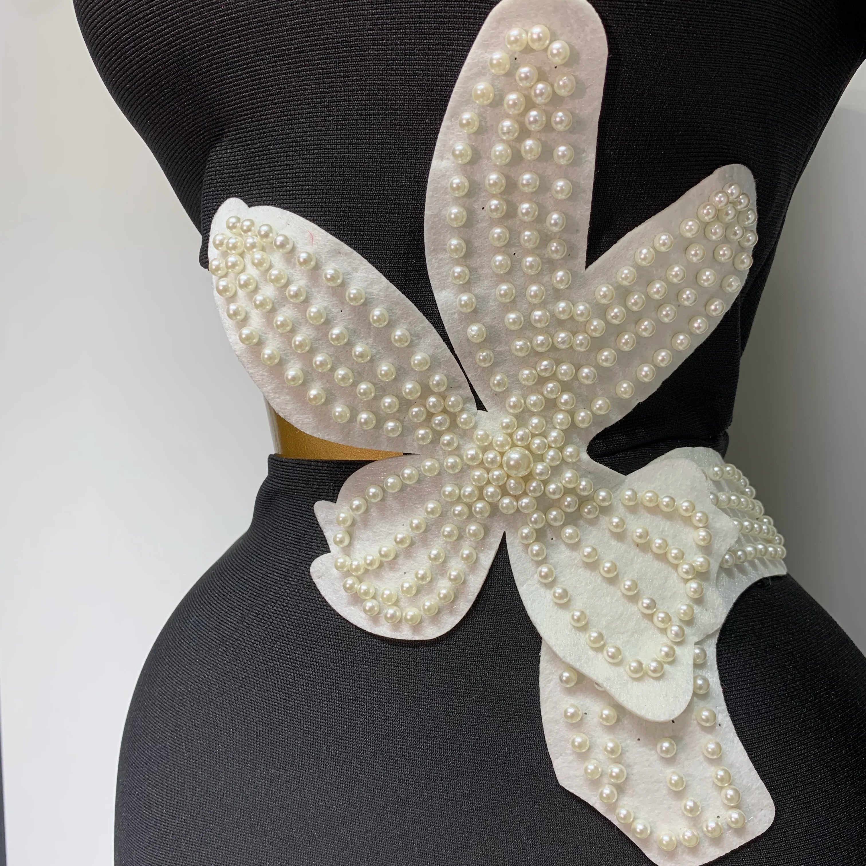 Women Elegant Luxury Black Bandage Party Dress Single Sleeve Cut Out White Pearl Embroidery Flower Midi Long Evening Prom Gowns