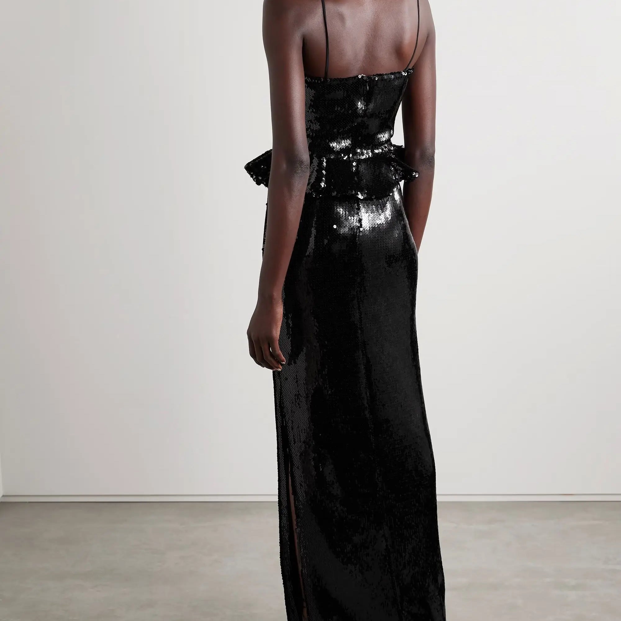 Celebrity Red Carpet Dress Black Color Shinning Sequins Sexy Halter Bodycon Long Dress Evening Party Outfit Vestido