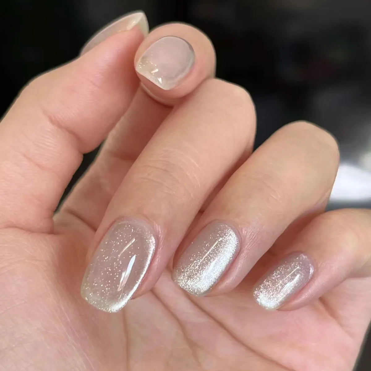 24Pcs French Shiny Cat Eye Fake Nail with Silver Edge Design Short Square Nails Wearable Finished Manicure Jelly Stick on Nails 5