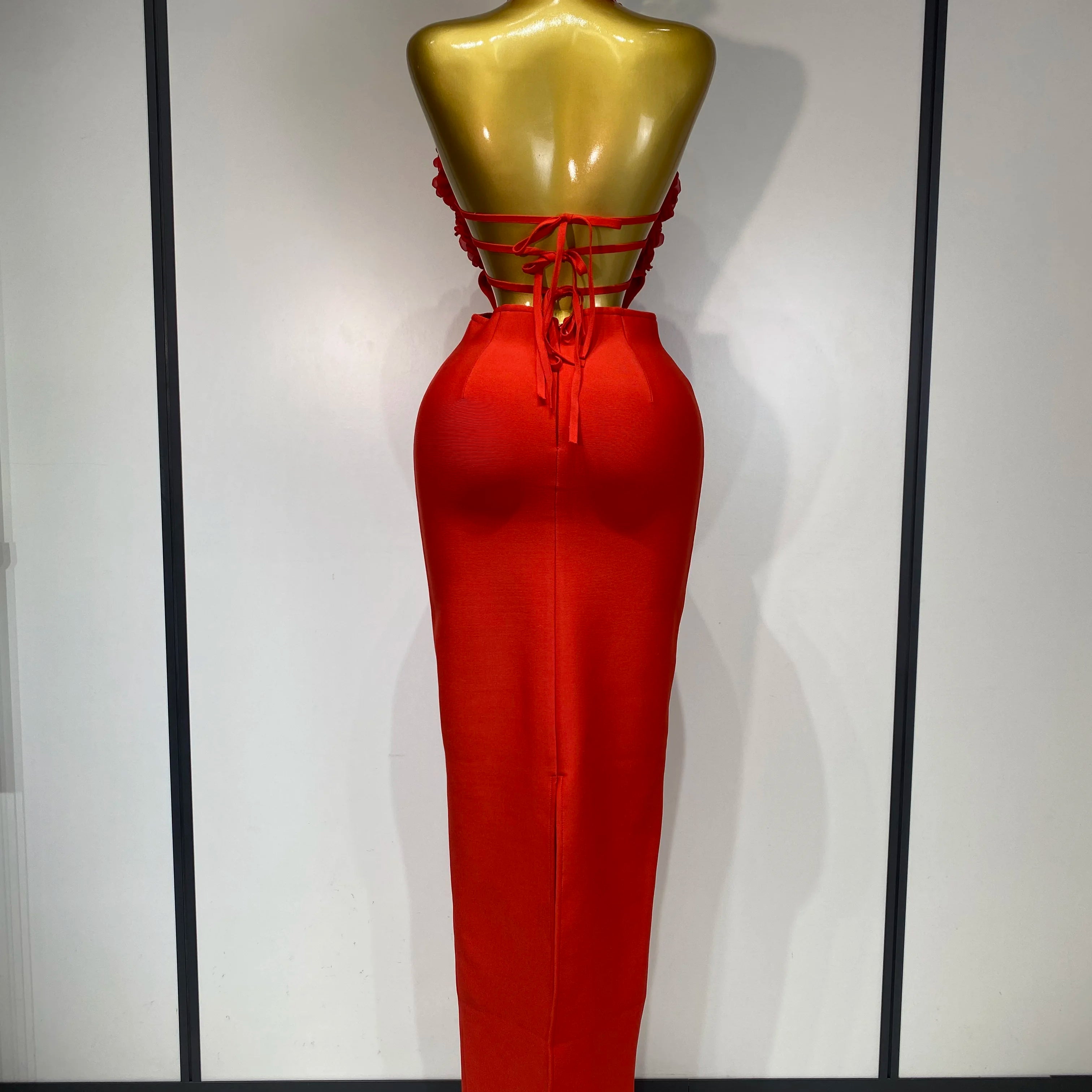2025 New Women Sexy Halter Hollow Out Flowers Bodycon Bandage Dress Red Backless Elegant Party Luxury Birthday Wedding Dresses