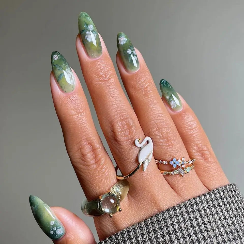 24Pcs Mid-length Almond Fake Nail with Blue Stripe Smudge Design Press on Nails for Woman Datachable Full Cover False Nails Tips WM-205