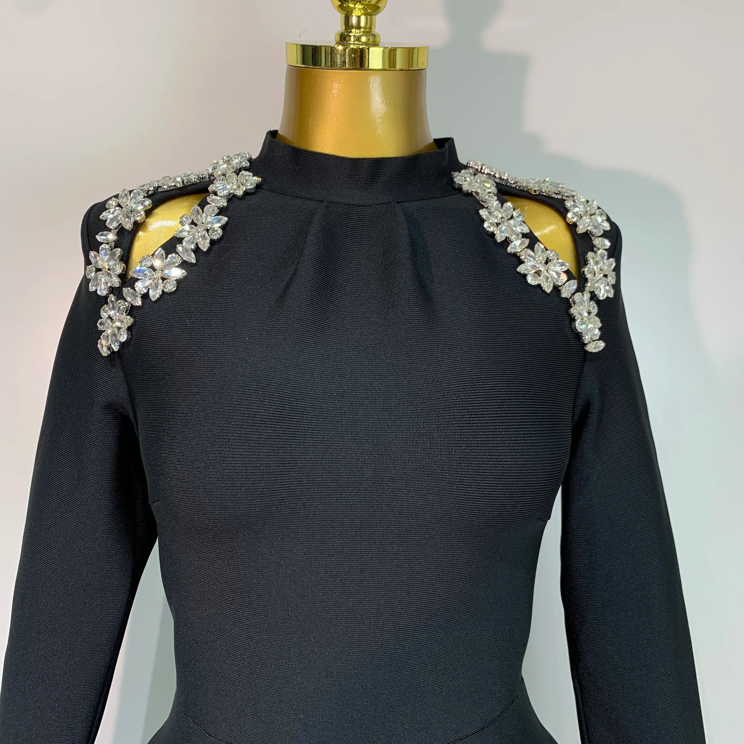 Women Long Sleeve Sexy Shinning Crystal High Split Bodycon Long Bandage Dresses Elegant Evening Party Birthday Cocktail Outfit
