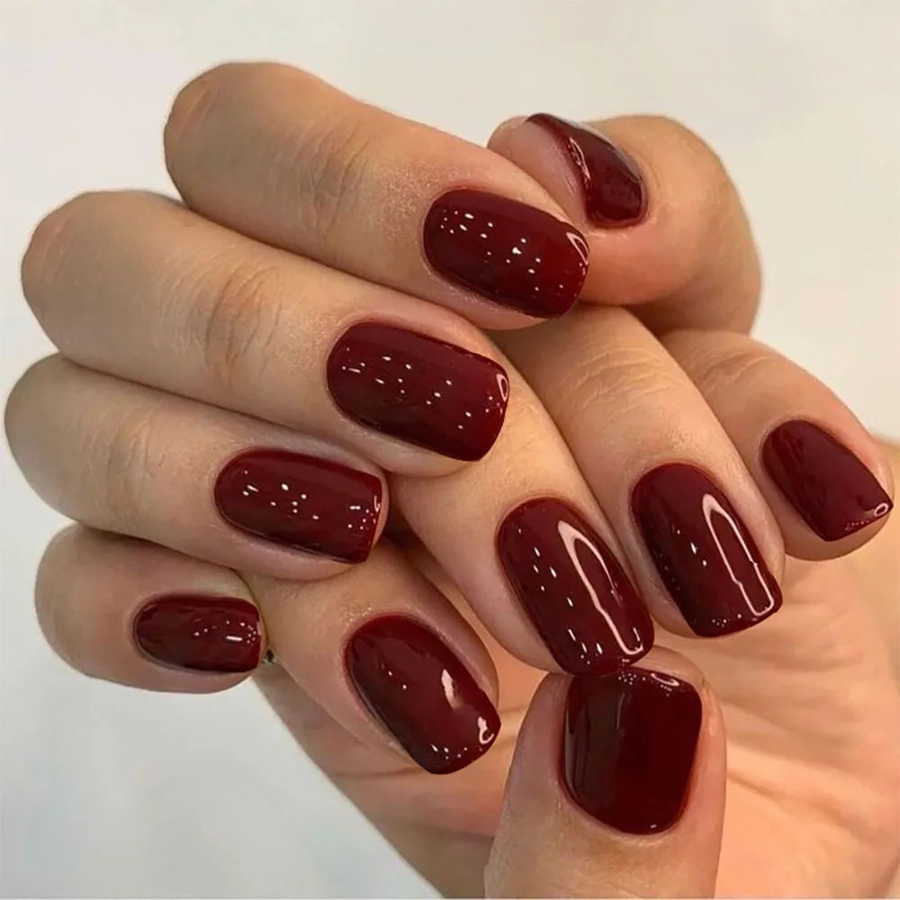 24Pcs Solid Color Wine Red Design False Nails Short Square Head Fake Nail Art Tips Simple Finished Manicure Tips Press on Nails 523