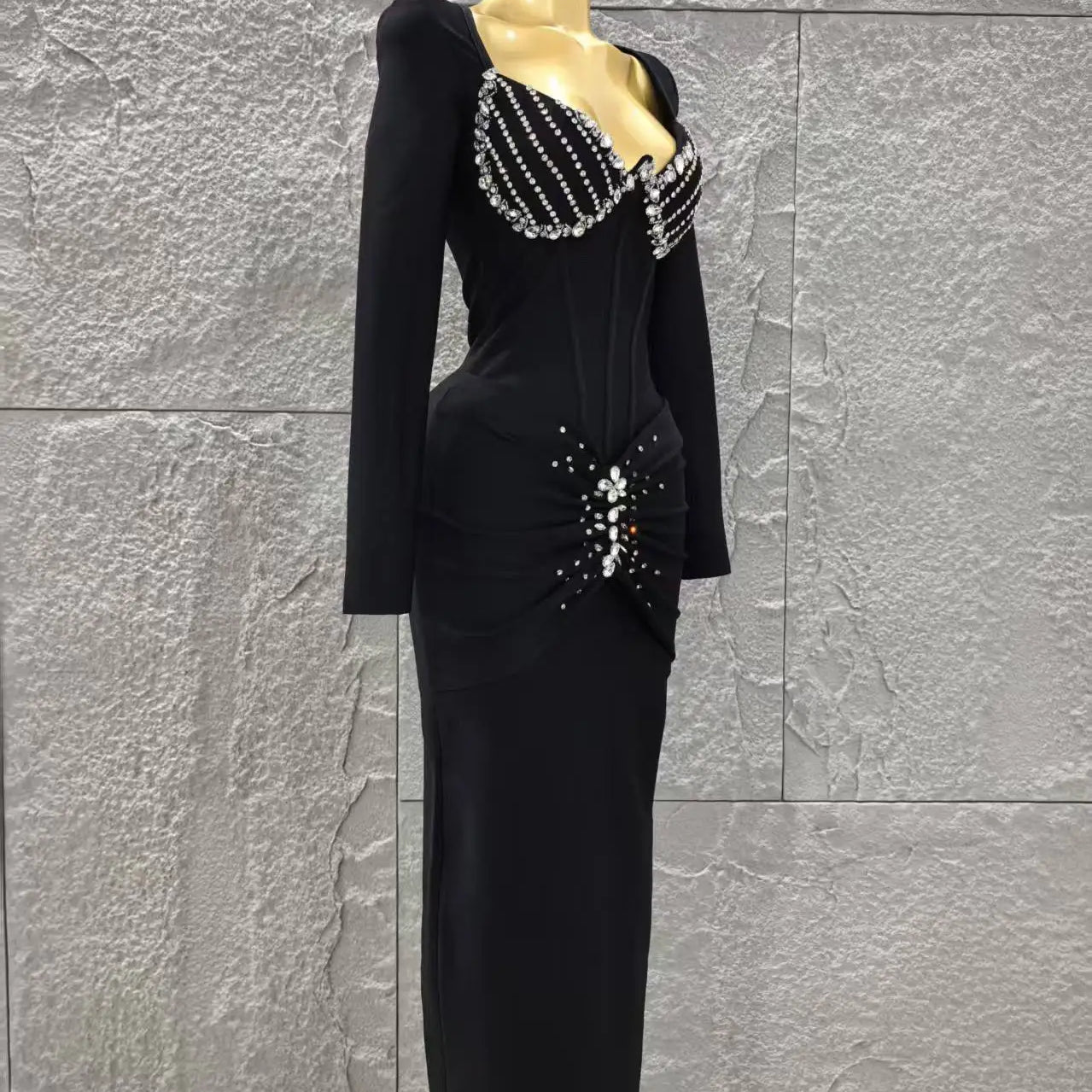 Top Quality Women Long Sleeve Sexy Square Collar Shinning Crystal Bodycon Long Bandage Dress Celebrate Evening Party Outfit