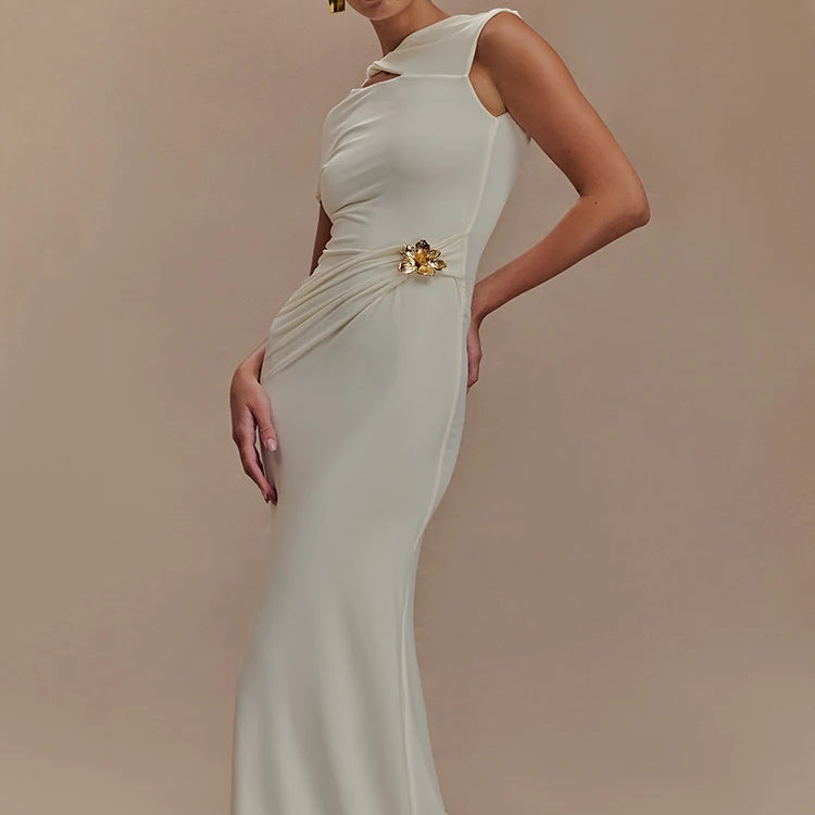 Mozision Hollow Out Gold Clasp Sexy Maxi Dress For Women Gown Solid Sleeveless Backless Ruched Bodycon Club Long Dress Elegant