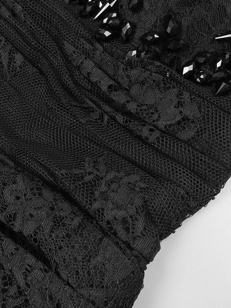 Elegant Black Lace V-Neck Mermaid Dress Gown with Sheer Sleeves for a Formal Dinner