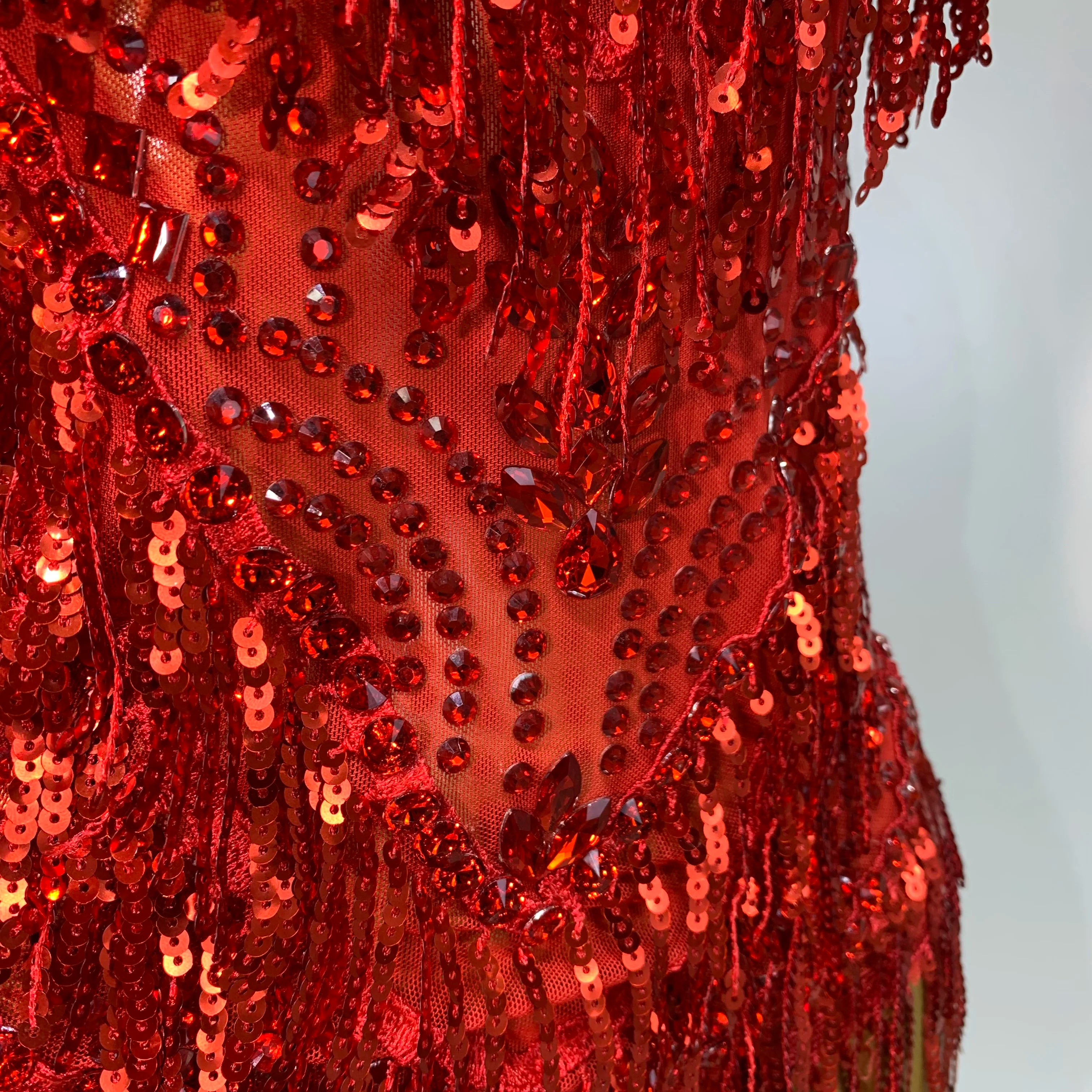 Sparkly Rhinestone Tassel Sexy Backless Mesh Bodysuit Women Luxury Birthday Party Nightclub Bar Dencer Stage performance Costume
