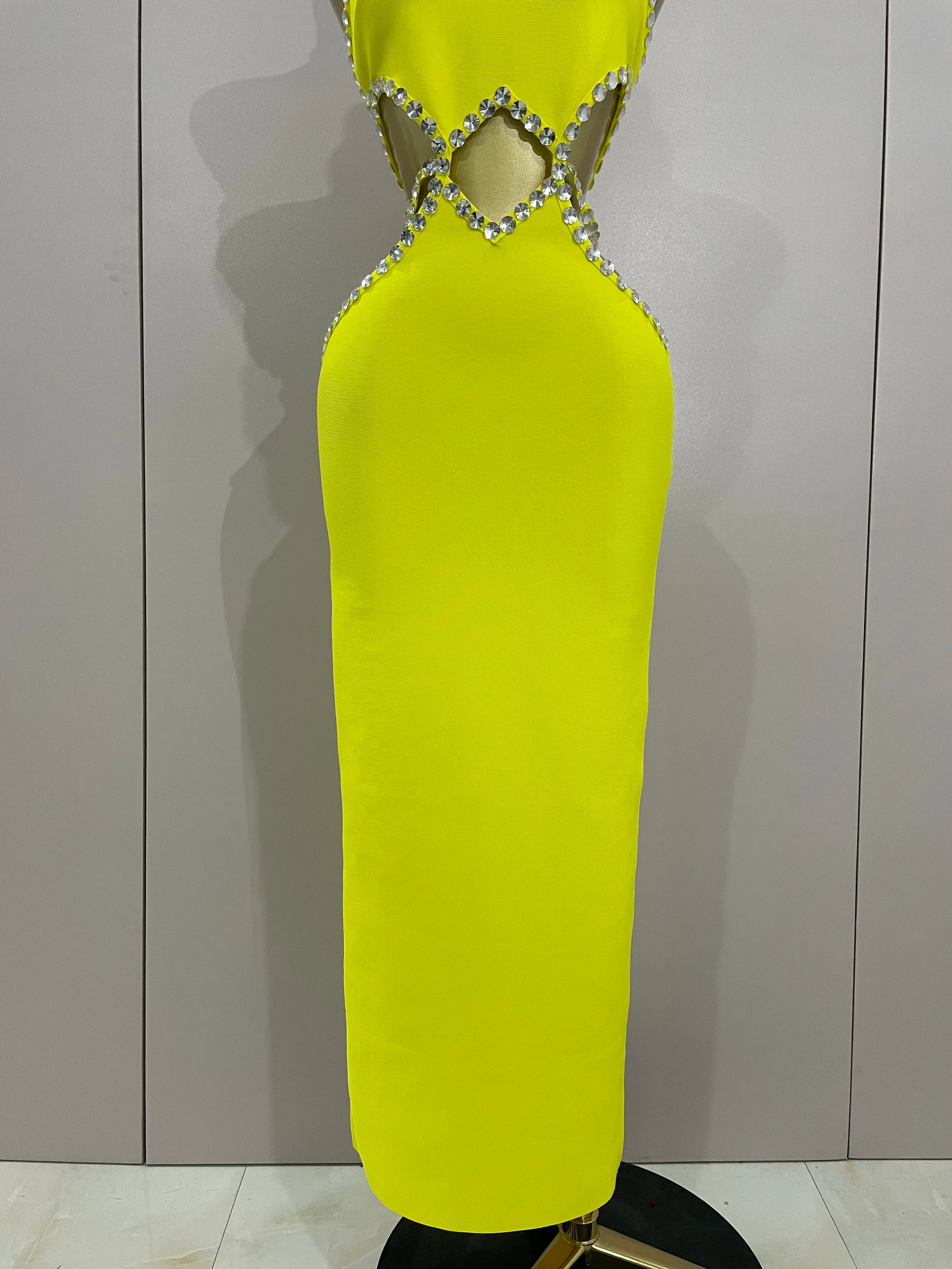 Luxury Sexy Backless Halter Beading Maxi Long Lemon Yellow Bandage Dress 2025 Women Elegant Evening Club Birthday Party Dress