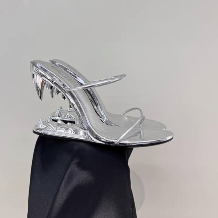 European and American Summer Fashion Metal Teeth Sandals with Profiled Heels, High-heeled Runway Show, Women's Sandals silvery 1