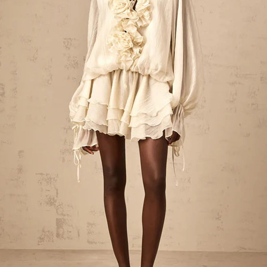 Solid Loose Spliced 3D Flowers Dresses for Women V Neck Long Sleeves Patchwork Ruffles Fold Dress Female Clothing WHITE