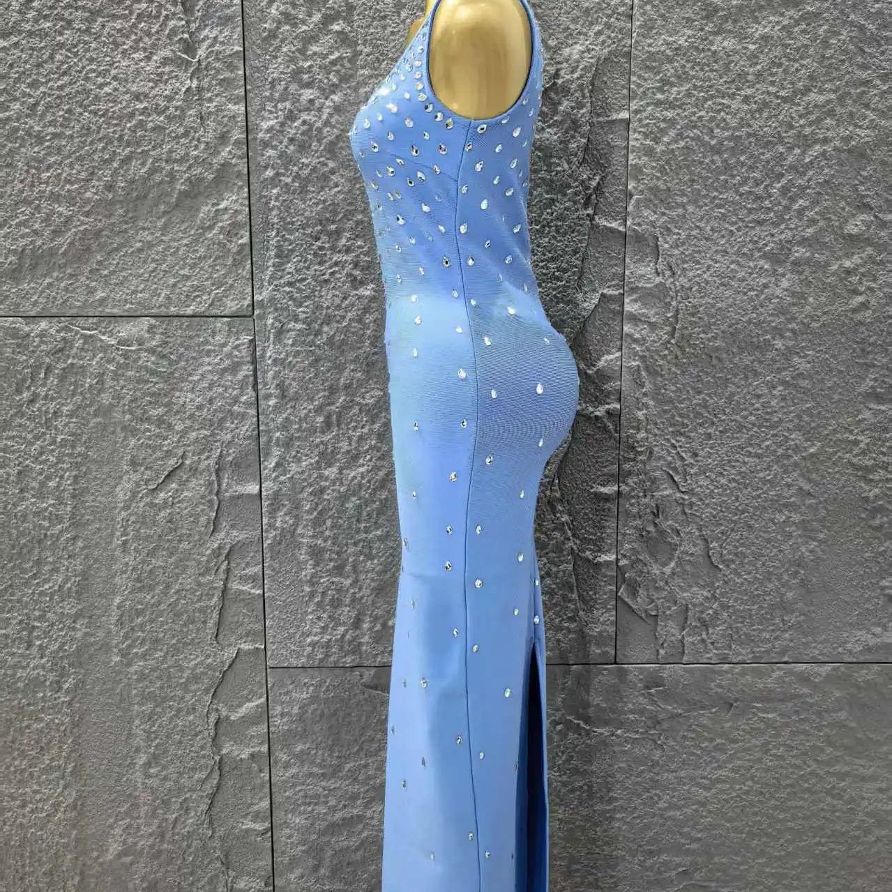 Skyblue Color Women Sleeveless O-Neck Shinning Crystal Bodycon Long Bandage Dress Celebrate Evening Party Birthday Outfit