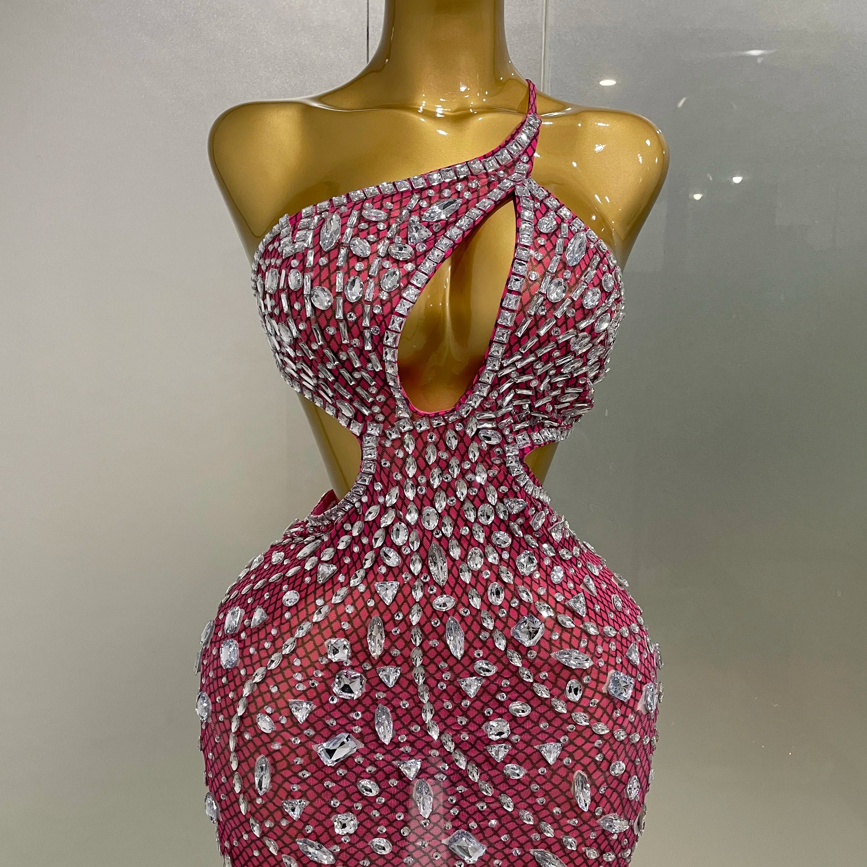 2025 Luxury Sexy Backless Hollow Out Sparkle Diamond Evening Prom Women Birthday Celebrate Stage Nightclub Outfit Rose Red