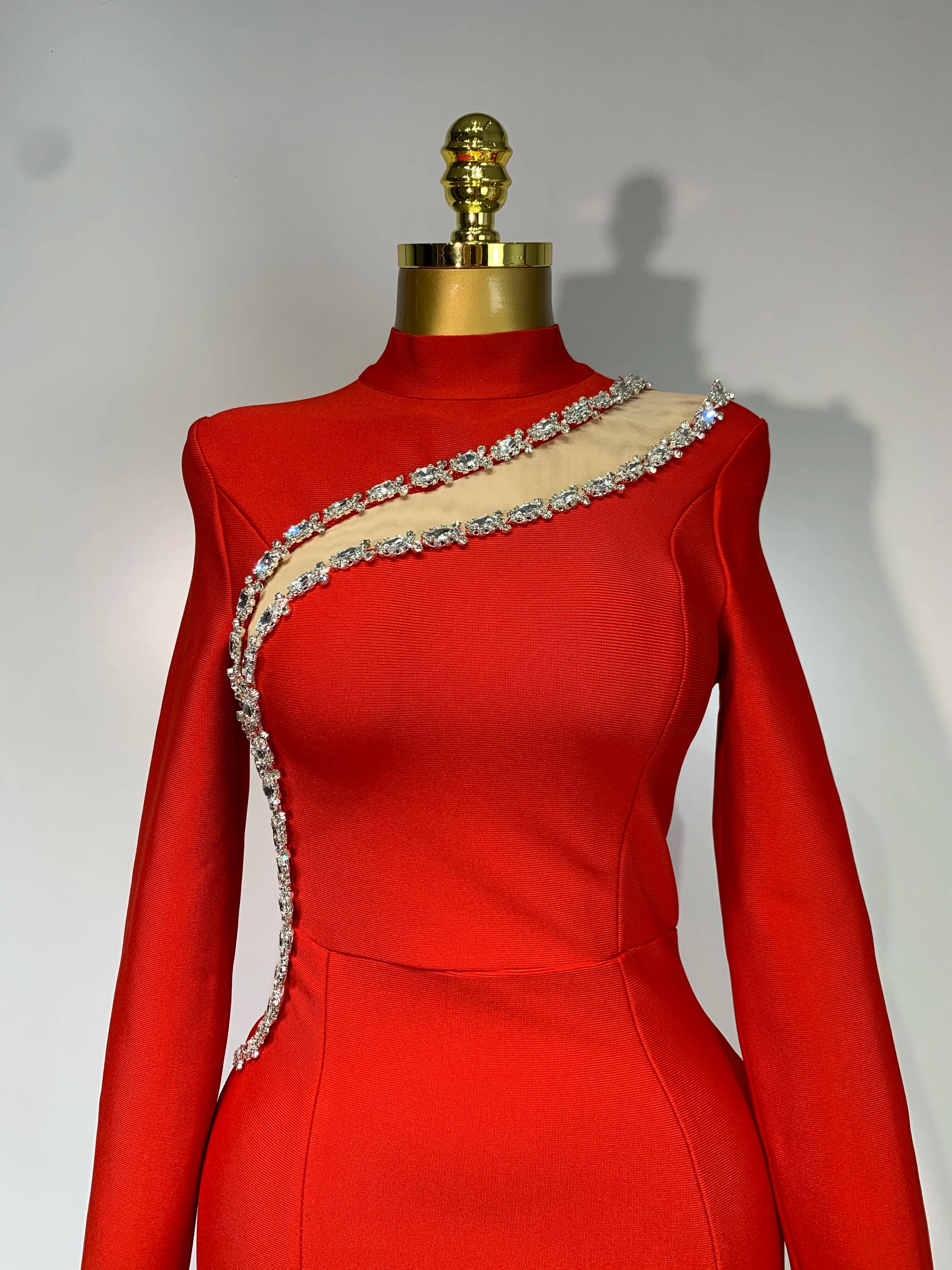 Sparkly Rhinestone Long Sleeve Red Bodycon Bandage Dress Women Wedding Evening Club Party Prom Gowns Luxury Birthday Dresses