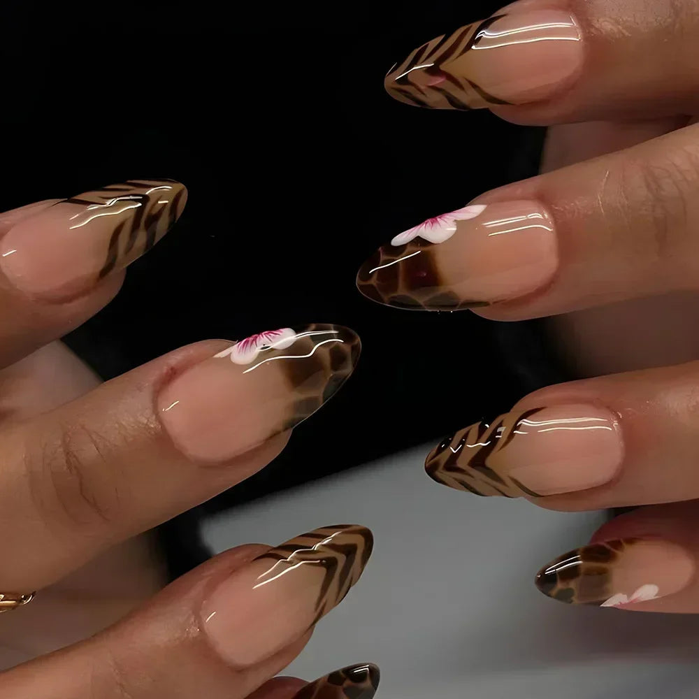 24pcs Leopard Print Almond Fake Press on Nails with Mini Flower Acrylic Fake Nails Retro Sweet Cool Design Press Ons French Nail 2