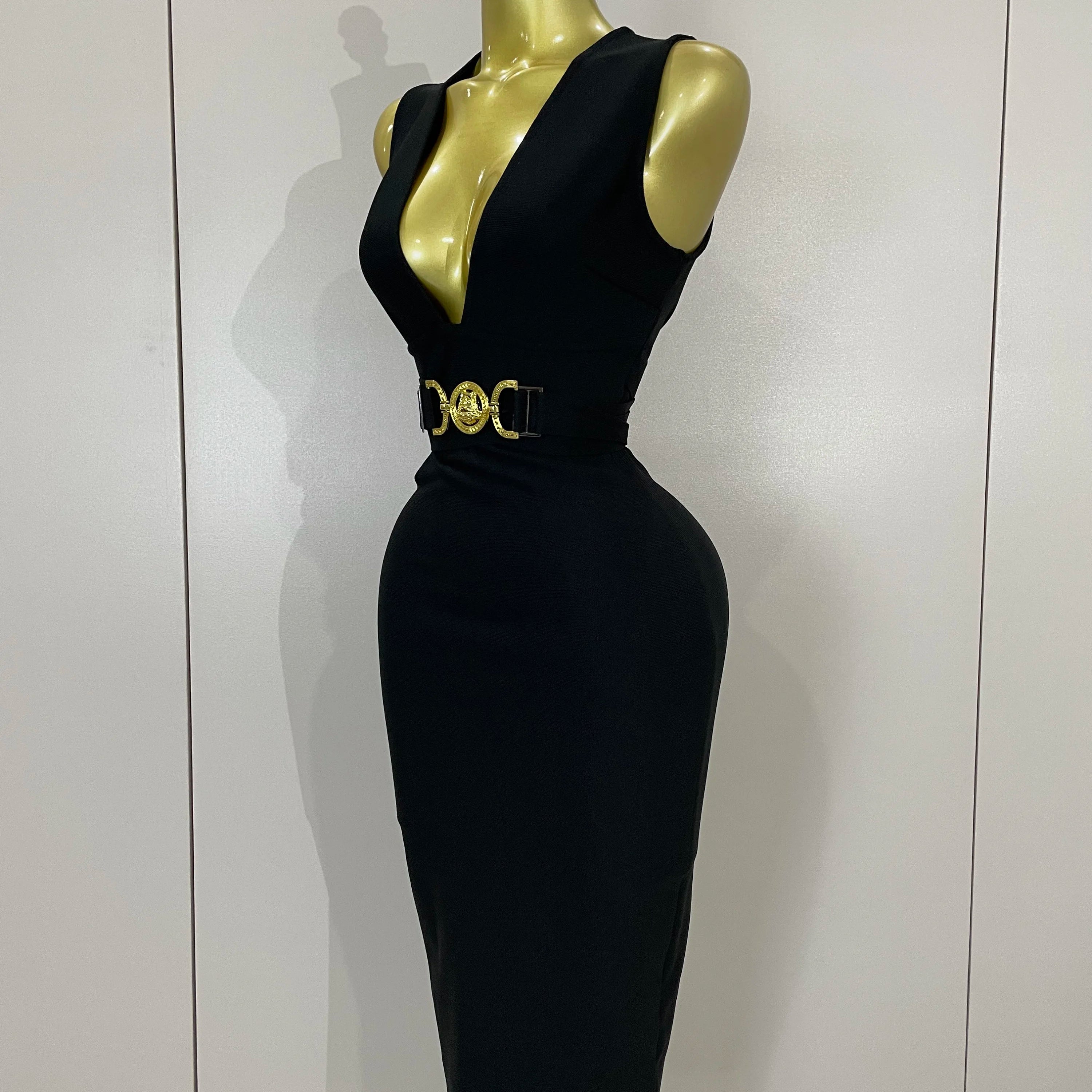 Women Elegance Sexy V-Neck Sleeveless Bodycon Bandage Dress Nightclub Party Evening Dress High Quality Luxury Birthday Dresses