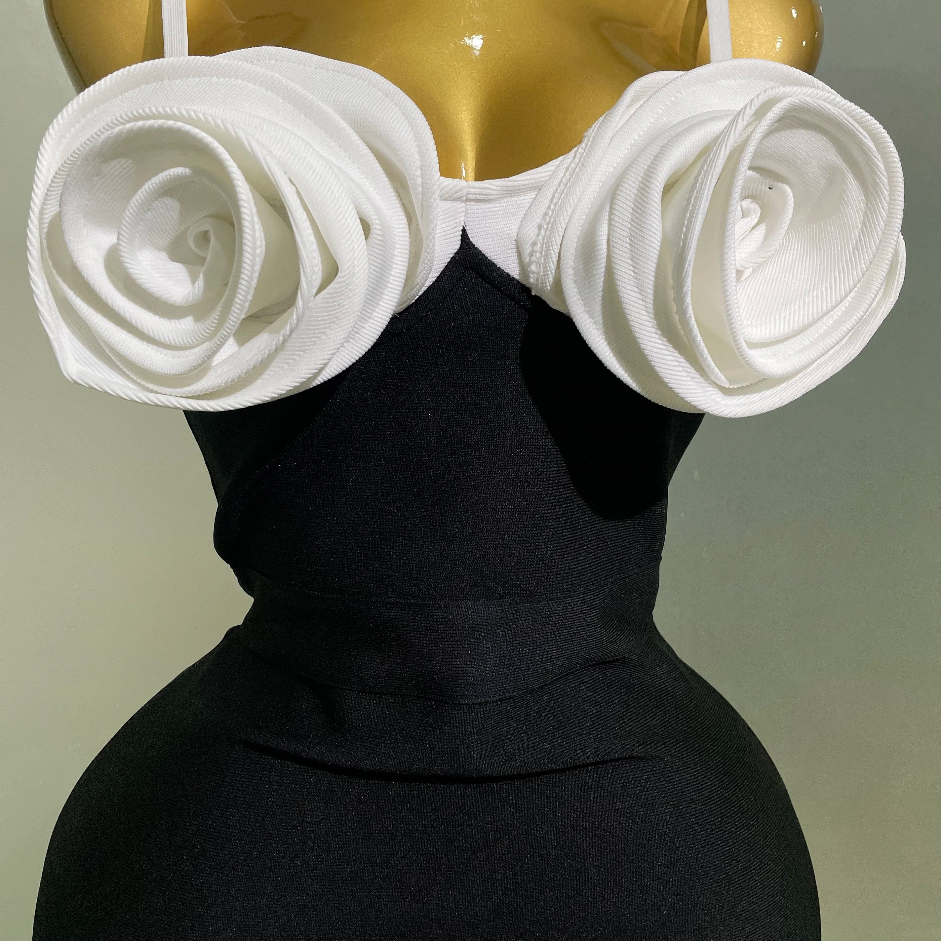 Women 2025 New Celebrity Sexy Sleeveless 3D Flower Patchwork Mini Bodycon Bandage Short Dress Elegant Evening Club Party Dress