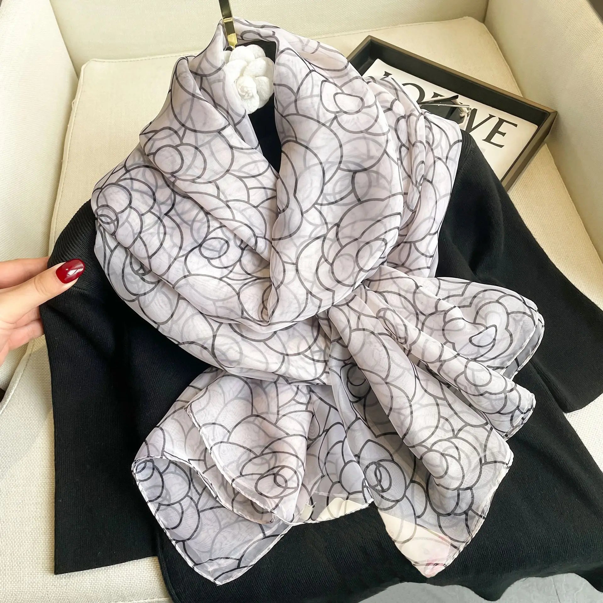 Silk Scarf Foulard Female Headbanda Luxury Hijab Women Soft Warm Pashmina Beach Scarves Echarpe Shawl Large Wrap Echarpe Bandana see chart 55