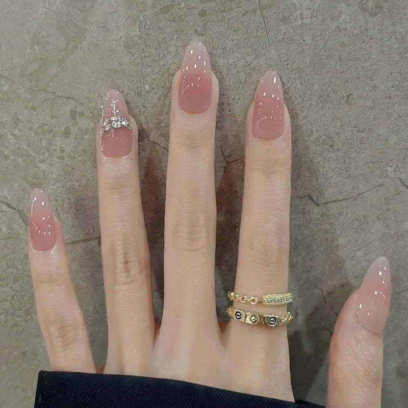 24pcs Nude Pink Glossy Fake Nails with Diamond Nail Tips Art Gradient Glitter Short Almond Oval Fashion Simple Acrylic Nails Set 1