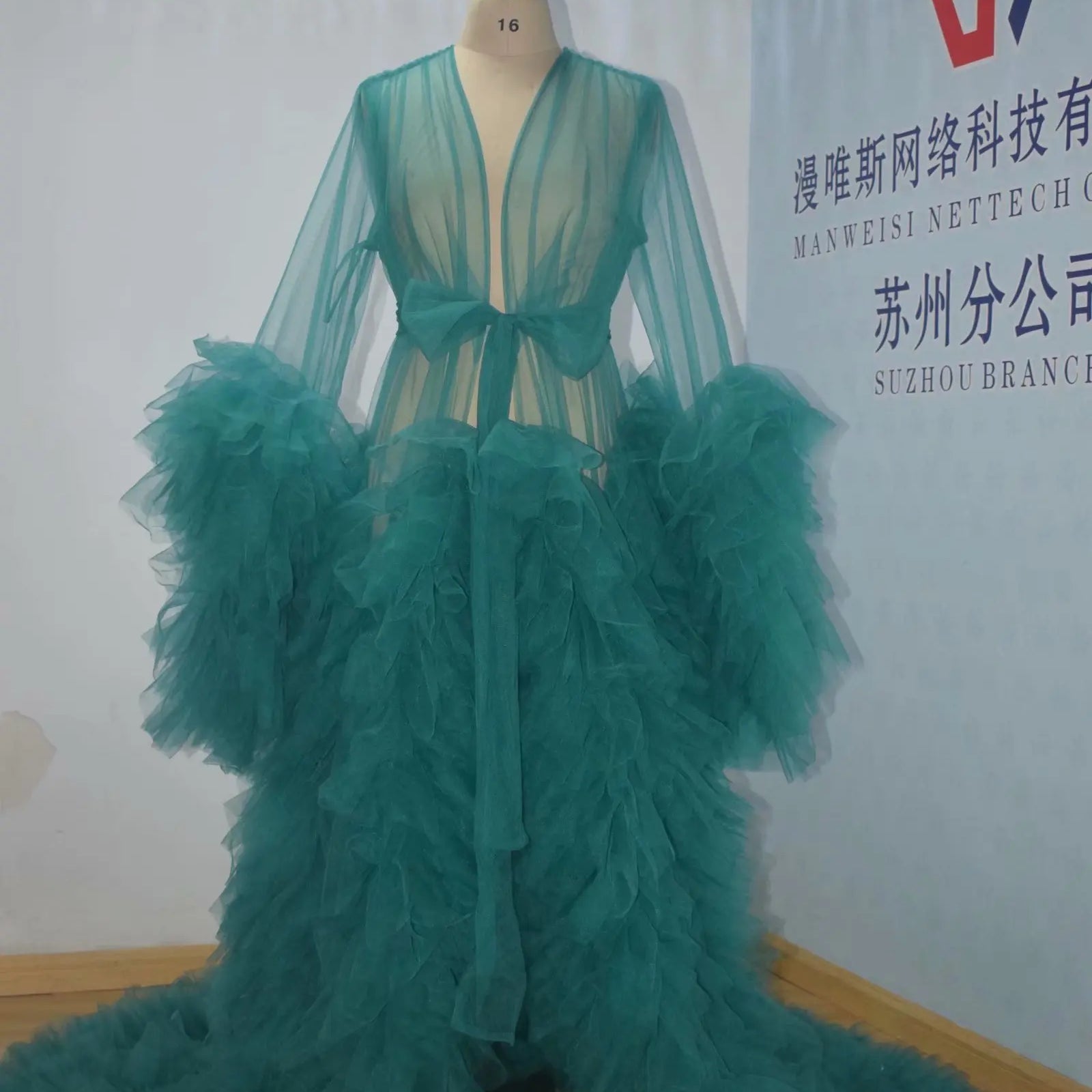 Maternity Robes Wedding Shawl Pregnant Women Sexy Tulle Bathrobe Dresses Photo Shoot Party Fluffy Baby Shower Gowns