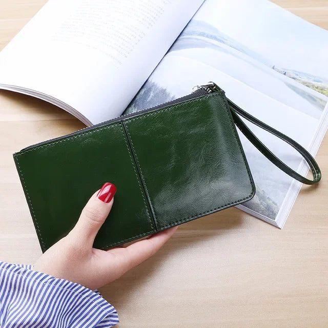 Women's Vintage Oil Wax Leather Zipper Clutch Wallet Female Large Capacity Coin Purse Ladies Wristband Simple Card Holder Wallet Green