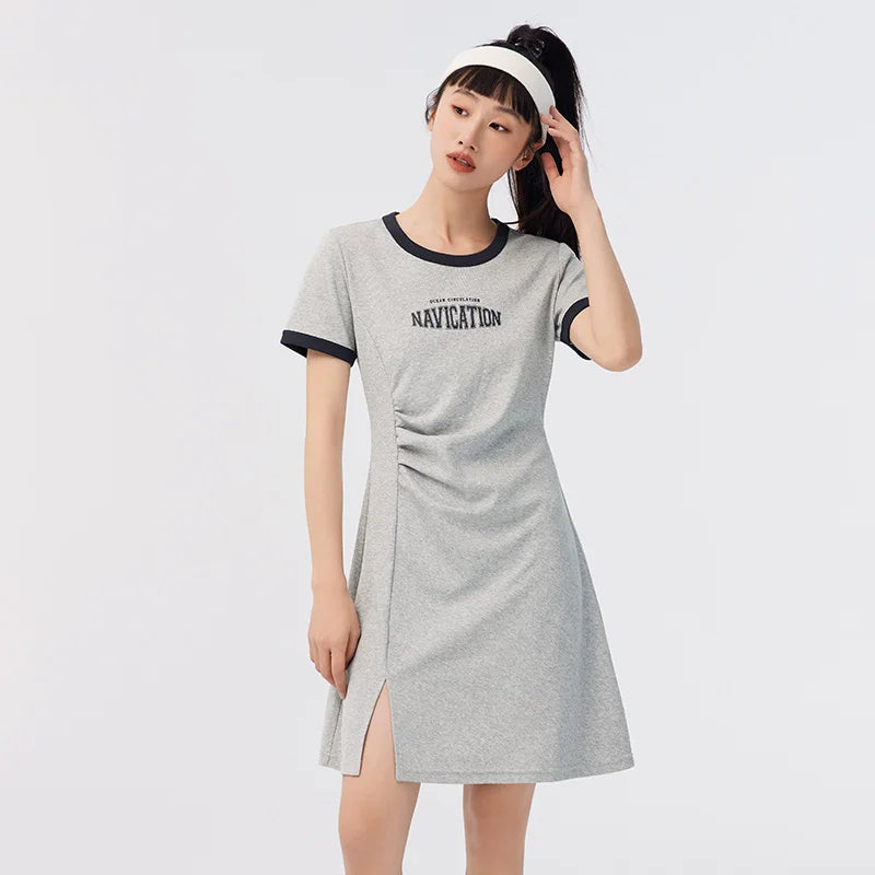 Semir Dress Women Slit to Show Long Legs and Slim Fit 2023 Summer New Contrasted Color Retro Letter Knitted Dress light gray