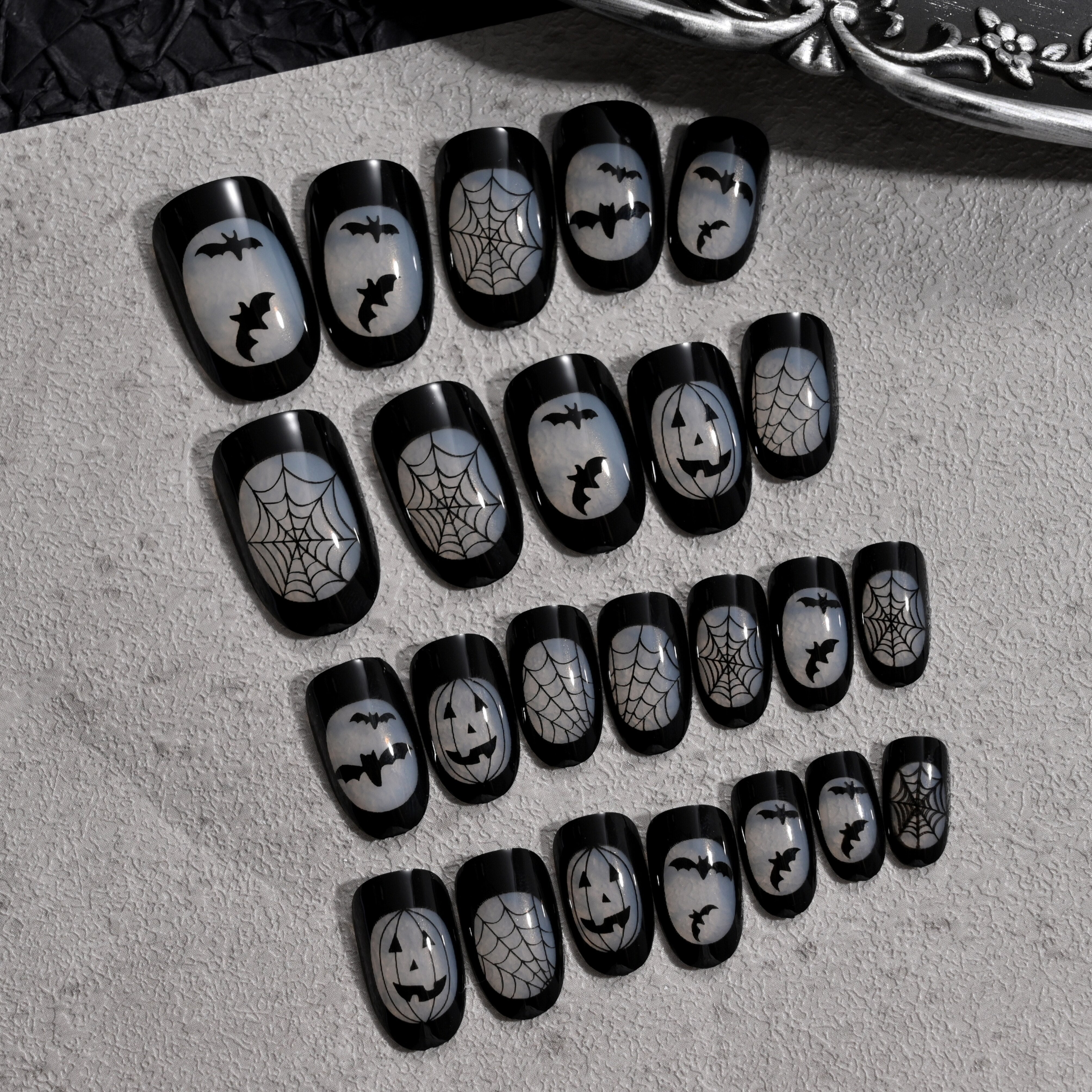 Press on Nails Halloween Medium Length Coffin Black Fake Nails Scary Mask Face Nail Tips Halloween Design 3D Glossy Acylic Nails TD146-DY725