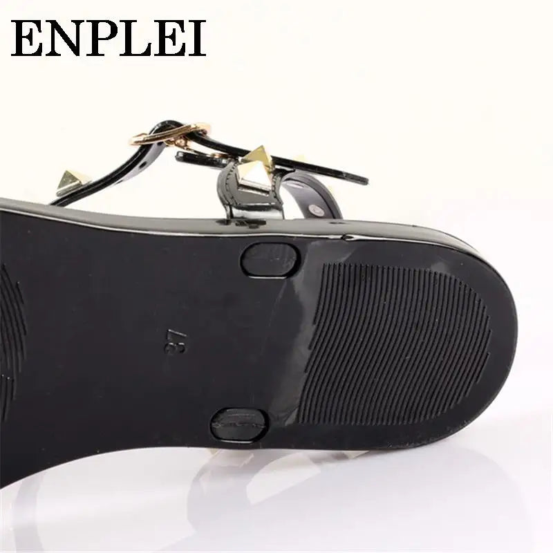 Fashion Summer Rivets Flat Comfortable Women Sandals Feminina Slippers Size 36-41