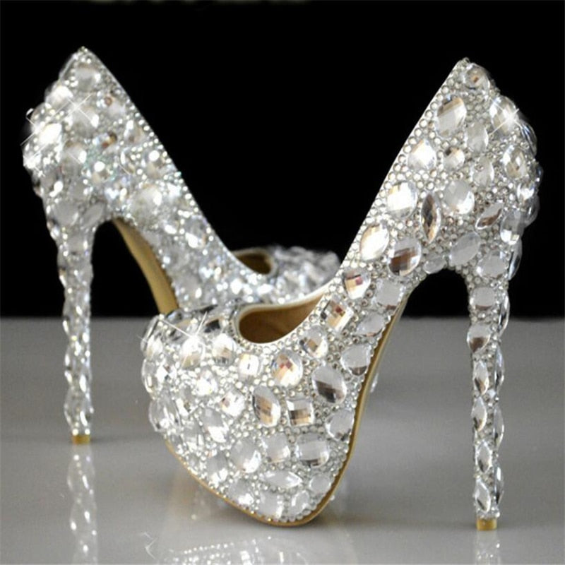 Mulheres Rhinestones Pumps Shoes Super Flash Crystal Chaton Wedding Shoes White Bride Shoes Show Diamond High-heeled Shoes