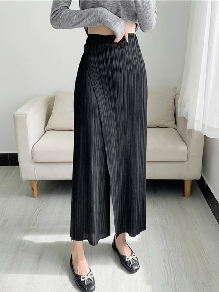 YUDX Women Pleated Solid Color Ankle-length Pants Elastic Waist Wide Leg Straight Female Trsouser Loose 2024 Summer Black One Size