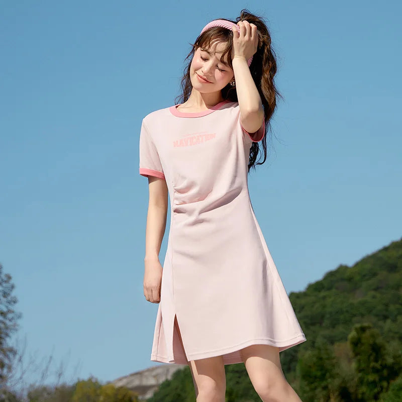 Semir Dress Women Slit to Show Long Legs and Slim Fit 2023 Summer New Contrasted Color Retro Letter Knitted Dress pink