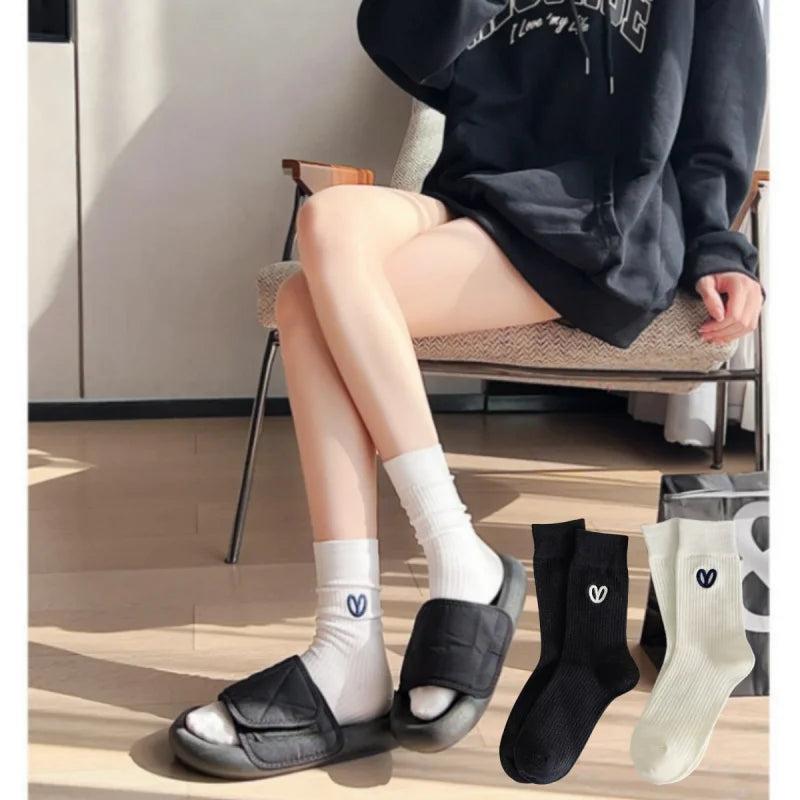 2 Pairs Fashion Four Seasons Black White Solid Color Stacked Women's Socks Pearl Women's Socks Ins Cute Sweet Middle Tube Socks